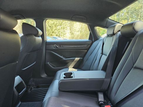 Used 2022 Honda Accord Sport image 18