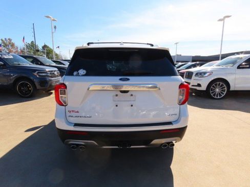 Used 2021 Ford Explorer Platinum w/ Equipment Group 601A image 11