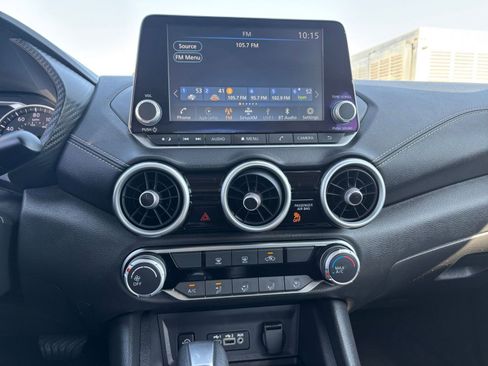 Used 2025 Nissan Sentra SV image 17