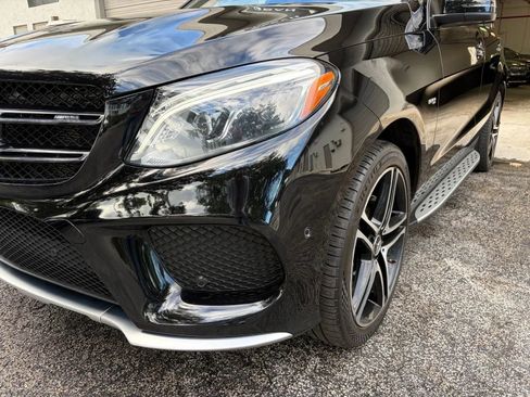 Used 2019 Mercedes-Benz GLE 43 AMG GLE 43 4MATIC Sport Utility 4D image 3