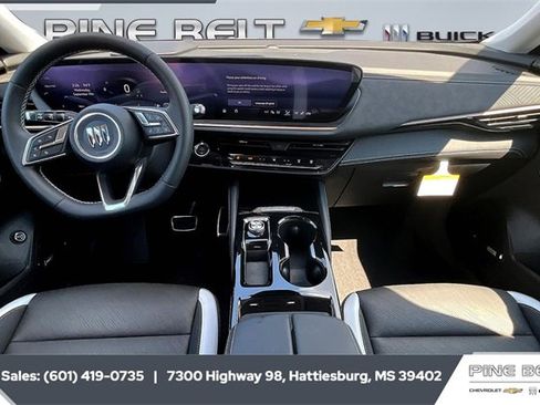 New 2025 Buick Envision Sport Touring image 5