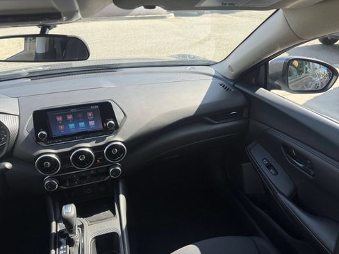 Used 2025 Nissan Sentra S FWD image 33