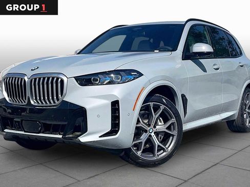 New 2026 BMW X5 xDrive40i w/ M Sport Package image 1