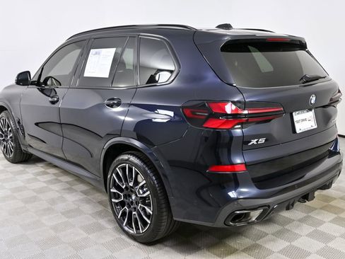 Used 2024 BMW X5 xDrive40i w/ M Sport Package image 4