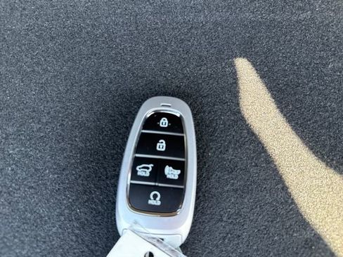 Certified 2023 Hyundai Santa Fe SEL image 45