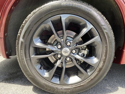 Used 2022 Dodge Durango R/T w/ Blacktop Package AWD/4WD image 43