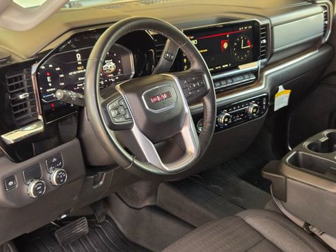 Used 2024 GMC Sierra 1500 Elevation w/ LPO, Elevation Black Package RWD image 7