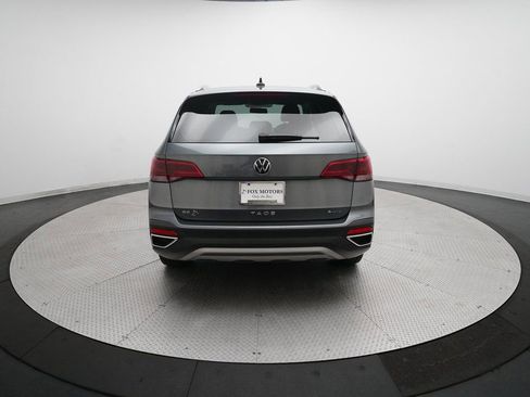 Used 2022 Volkswagen Taos SE image 25