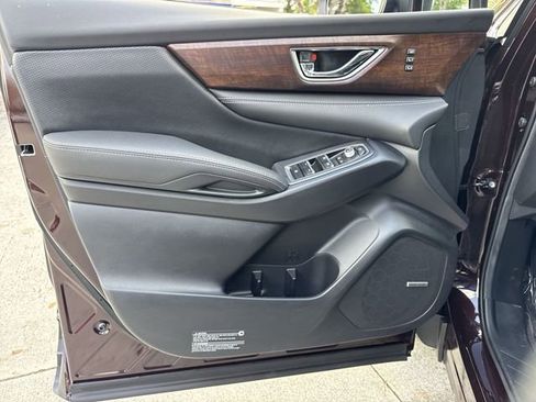 Certified 2025 Subaru Ascent Touring AWD/4WD image 13