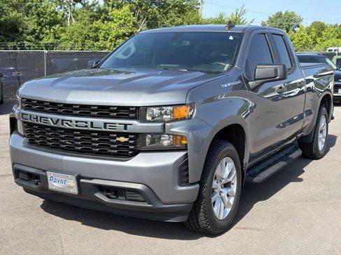 Certified 2020 Chevrolet Silverado 1500 Custom w/ Custom Value Package AWD/4WD image 3