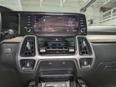 Certified 2022 Kia Sorento S image 35