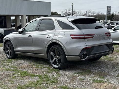 Used 2022 Genesis GV70 2.5T w/ Sport Prestige Package image 5