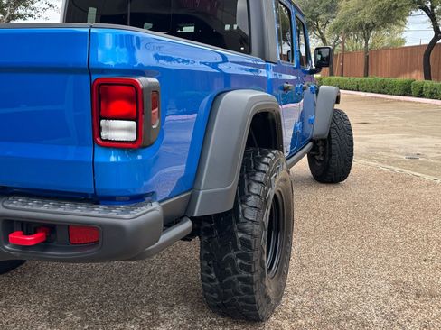 Used 2022 Jeep Gladiator Rubicon image 4