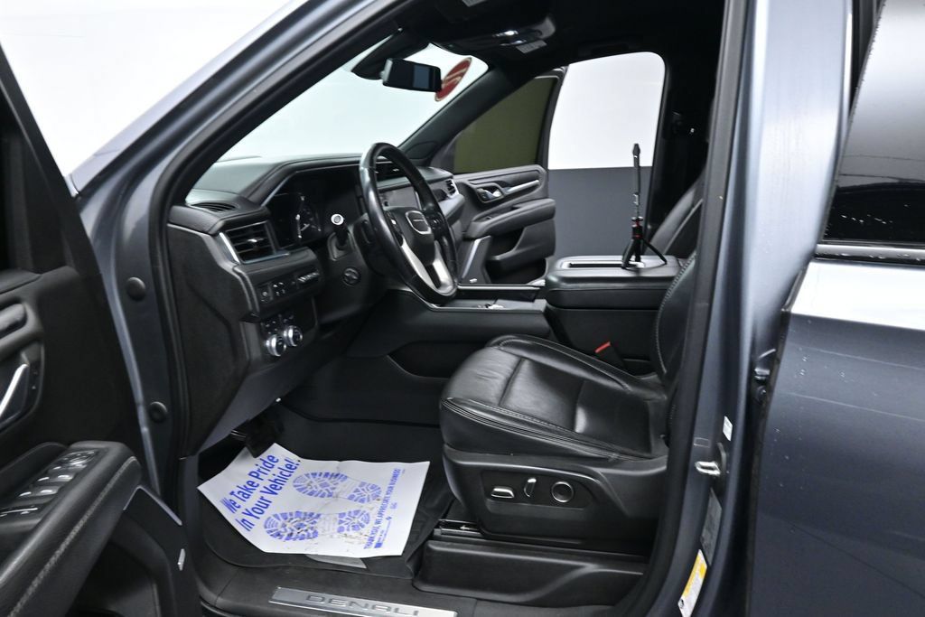 Used 2021 GMC Yukon XL Denali AWD/4WD image 35