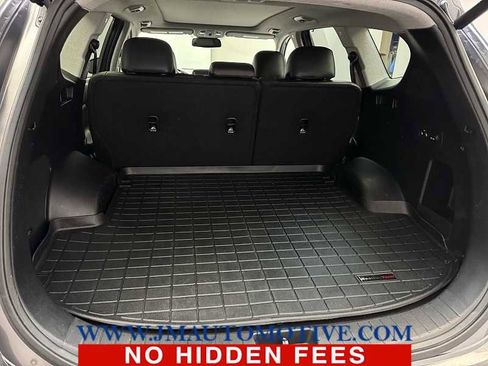 Used 2019 Hyundai Santa Fe AWD image 17