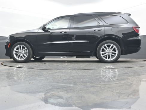 Used 2023 Dodge Durango GT image 27