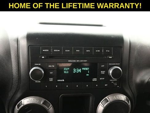 Used 2016 Jeep Wrangler Sport image 26