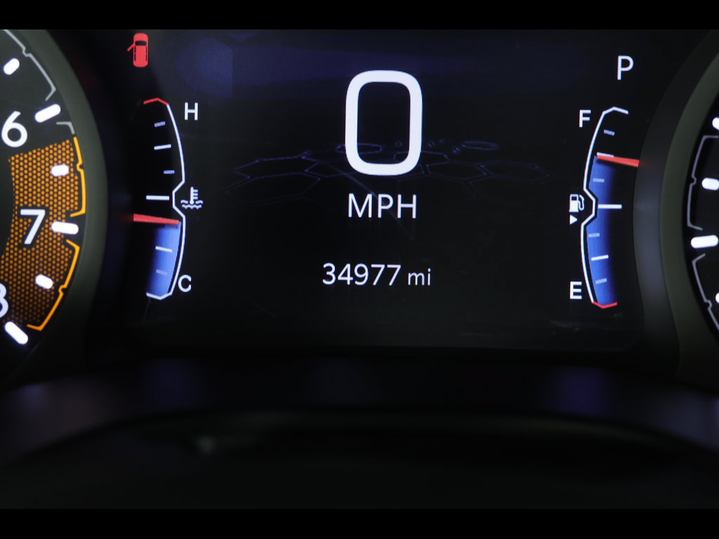 Used 2025 Jeep Compass Trailhawk AWD/4WD image 19