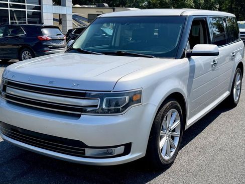 Used 2019 Ford Flex Limited AWD/4WD image 2