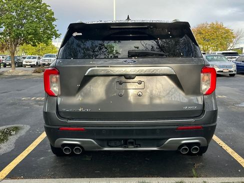 Certified 2022 Ford Explorer Platinum w/ Equipment Group 601A image 5