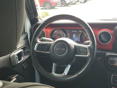 Used 2020 Jeep Gladiator Rubicon w/ Trailer Tow Package image 17