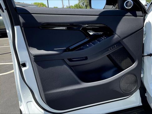 New 2026 Land Rover Range Rover Evoque S image 24