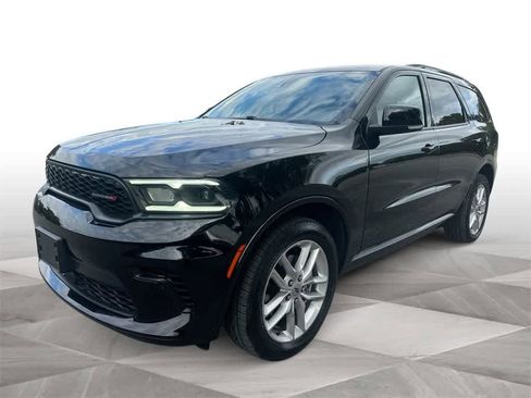 Used 2024 Dodge Durango GT image 1