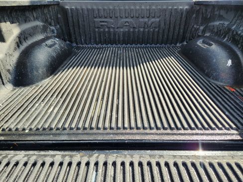 Used 2025 RAM 1500 Lone Star RWD image 36