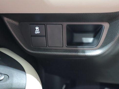 Used 2024 Honda HR-V LX image 33