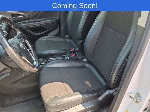 Used 2019 Buick Encore Sport Touring FWD image 16