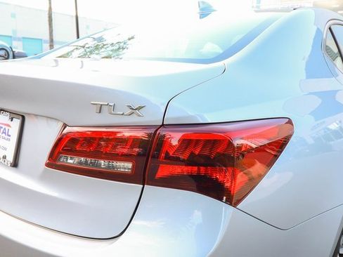 Used 2017 Acura TLX w/ Technology Package image 21