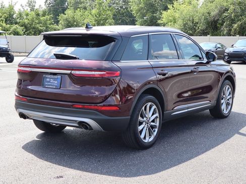 Used 2020 Lincoln Corsair AWD w/ Premium Package image 3
