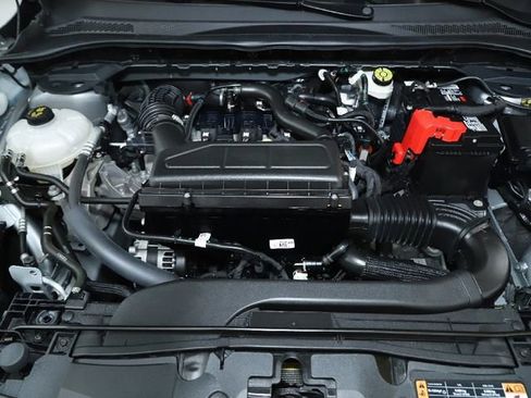 Used 2023 Ford Escape Active image 40