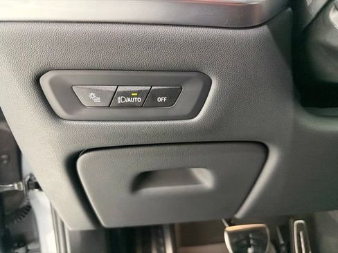 Certified 2024 BMW X6 xDrive40i w/ Premium Package AWD/4WD image 12