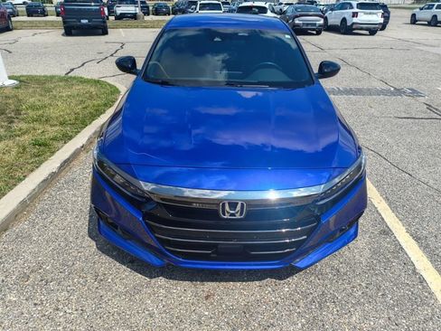 Used 2022 Honda Accord Sport image 10