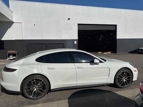 Used 2023 Porsche Panamera Platinum Edition w/ Sport Chrono Package image 8