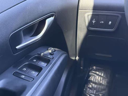 Certified 2024 Hyundai Santa Cruz SE image 14