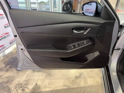 Used 2025 Honda Accord LX image 30