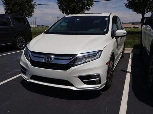 Used 2019 Honda Odyssey Elite image 1