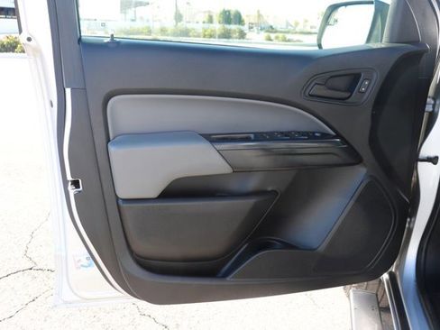 Used 2019 Chevrolet Colorado W/T w/ WT Convenience Package image 8