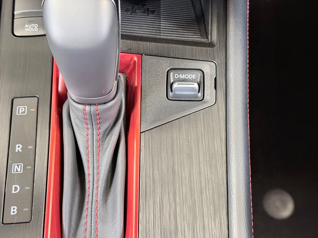 Used 2025 Nissan Kicks SR AWD/4WD image 45