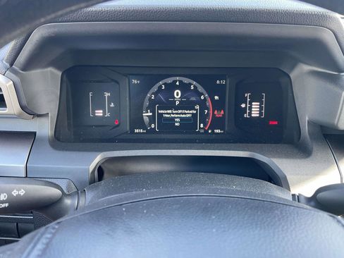 Used 2025 Toyota Tacoma SR5 AWD/4WD image 31
