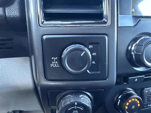 Used 2017 Ford F150 XLT w/ Equipment Group 302A Luxury image 17