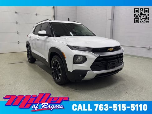 Used 2022 Chevrolet TrailBlazer LT image 1