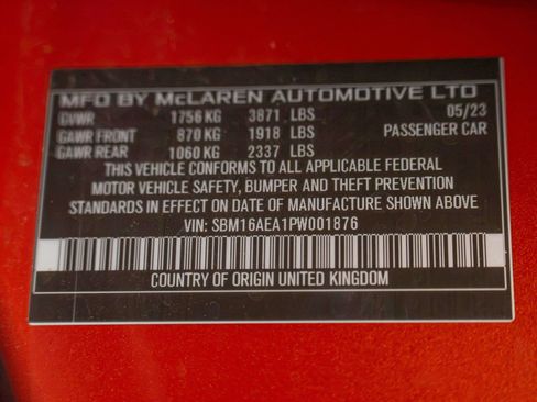 Used 2023 McLaren Artura RWD image 36