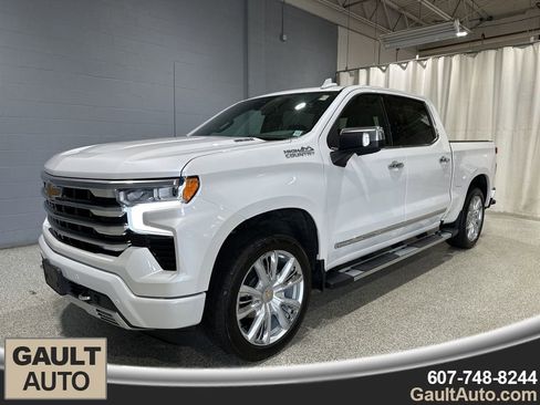 Used 2023 Chevrolet Silverado 1500 High Country w/ High Country Premium Package image 4