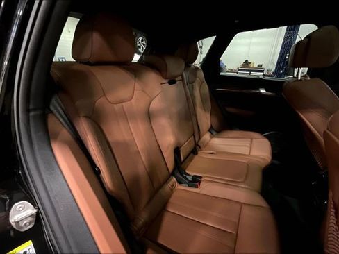 Used 2023 Audi Q5 2.0T Premium Plus w/ Premium Plus Package AWD/4WD image 27