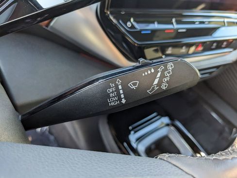 Certified 2022 Volkswagen ID.4 Pro S w/ Gradient Package image 30