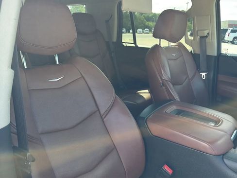 Used 2016 Cadillac Escalade Premium AWD/4WD image 77
