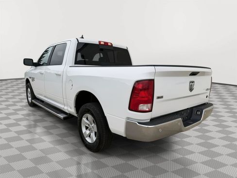 Used 2020 RAM 1500 Classic SLT w/ Luxury Group AWD/4WD image 7